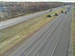 CAM 43 Farmington I-84 WB E/O Exit 37 - E/O Fienemann Rd.