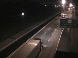 CAM 6 Manchester I-84 WB E/O Exit 62 & 60 - E/O Buckland St.