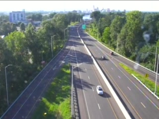CAM 119 East Hartford RT 2 EB Exit 5A - High road camera