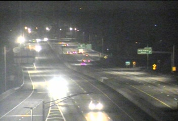 Traffic camera: CAM 41 Fairfield I-95 NB Exit 22 - Fairfield Rest Area