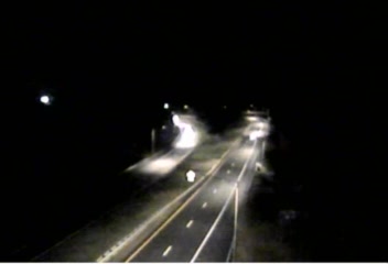 Traffic camera: CAM 195 Waterford I-95 SB Exit 80 - Oil Mill Rd.