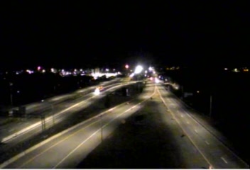 Traffic camera: CAM 200 Groton I-95 SB Exit 86 - Rt. 184 & 12 (Long Hill Rd.)